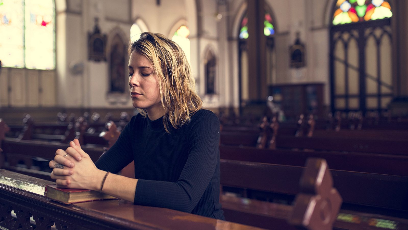 Regnum Christi Event Prayerful women Catholic Church